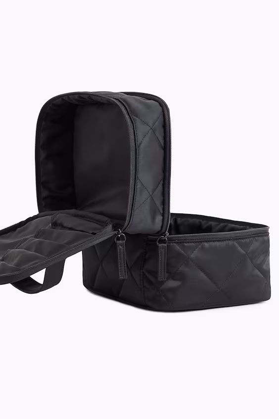 Большая косметичка с двумя отделениями