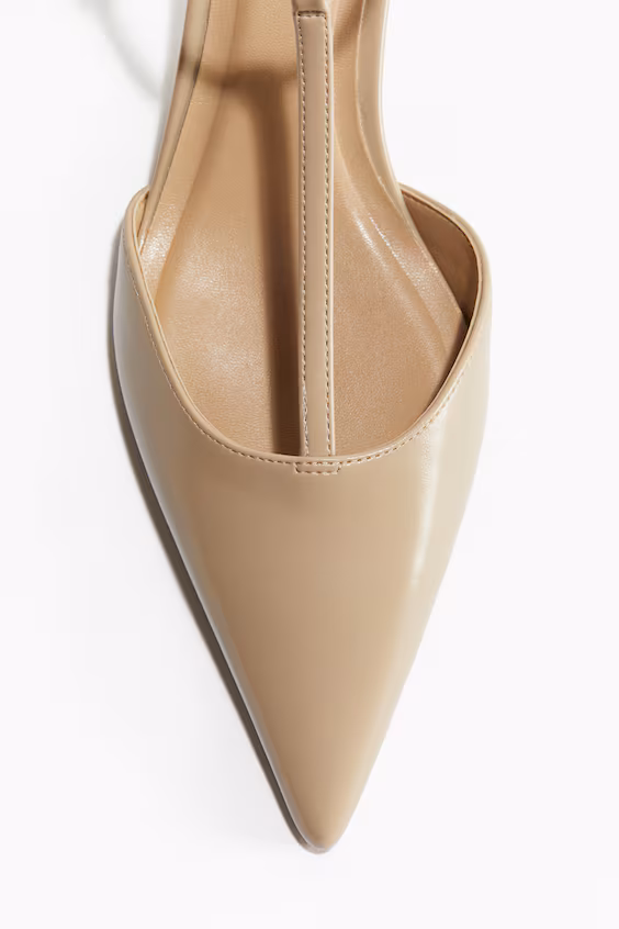 Туфли классические на заостренный носок с трикотажным ремешком