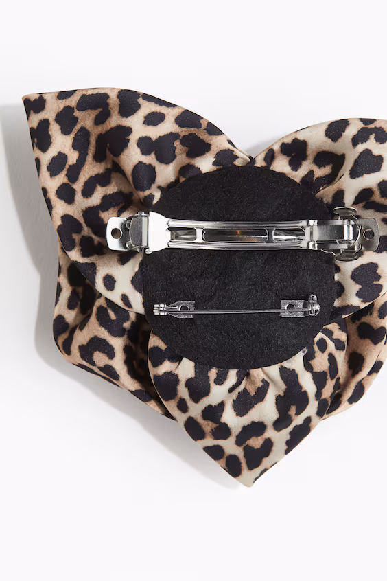 Заколка для волос в форме цветка