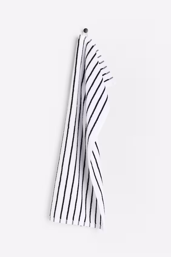 Полотенце для рук в полоску