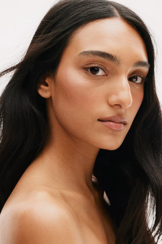 Пудра-хайлайтер glow pro