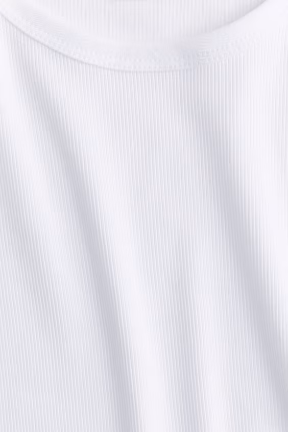 Футболка в рубчик