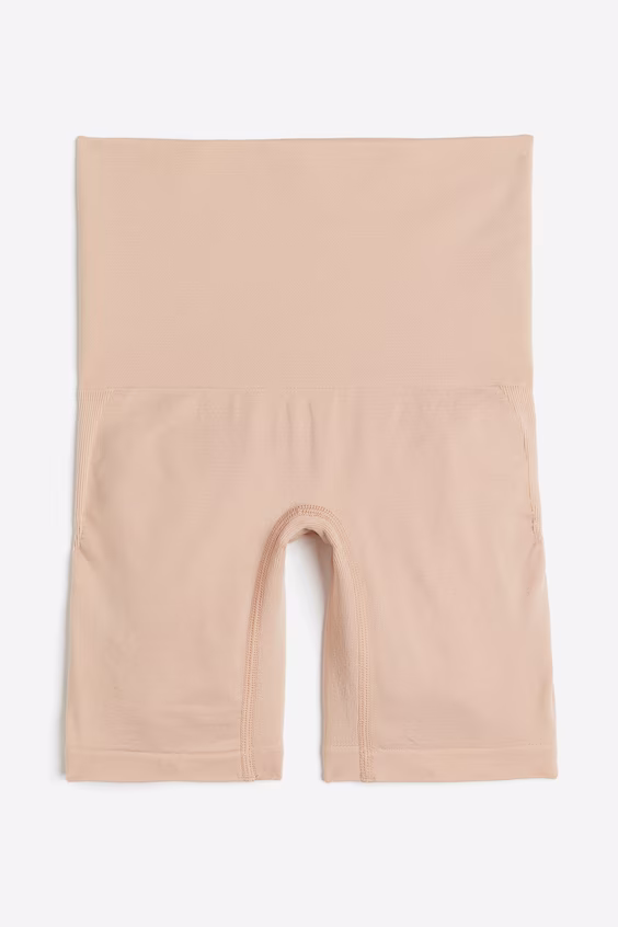 Моделирующие шорты с эффектом push-up