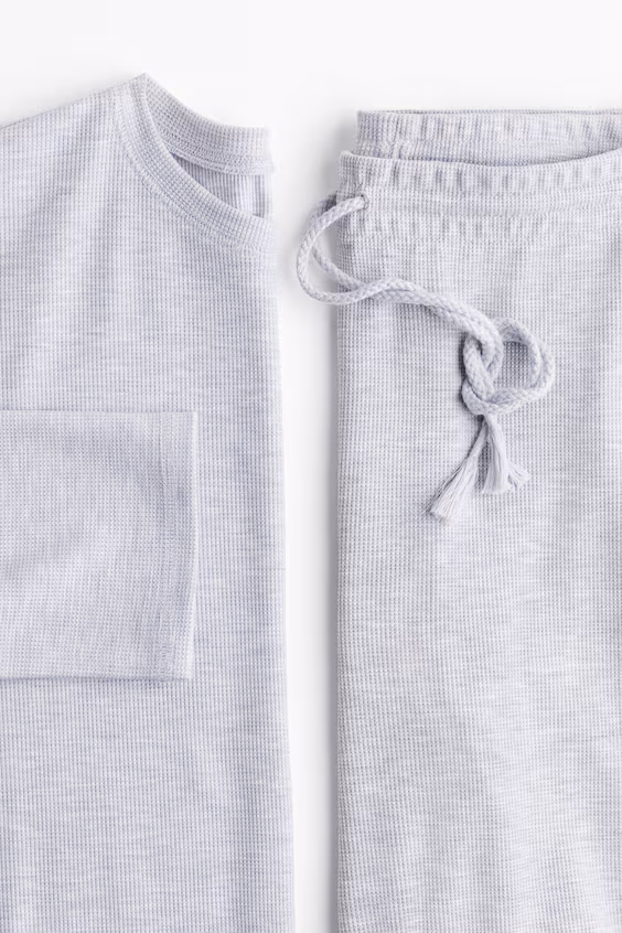 Пижама в мелкую клетку