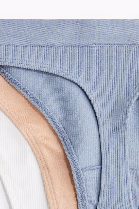 Набор из 5 стринговых трусиков