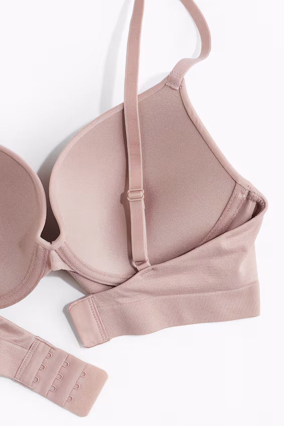 Бюстгальтер push-up без швов