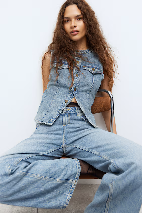 Широкие джинсы с высокой посадкой