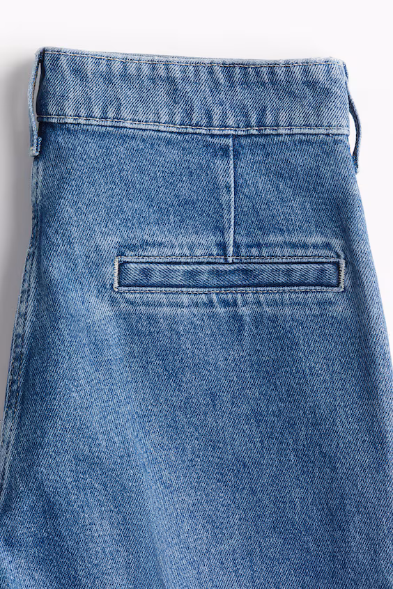 Джинсы прямого кроя с высокой посадкой