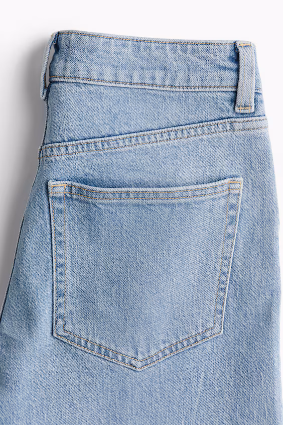 Джинсы прямого кроя с высокой посадкой