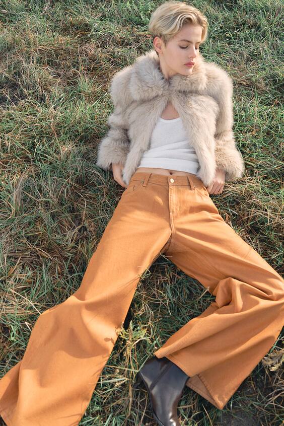 Широкие брюки из покрытой ткани