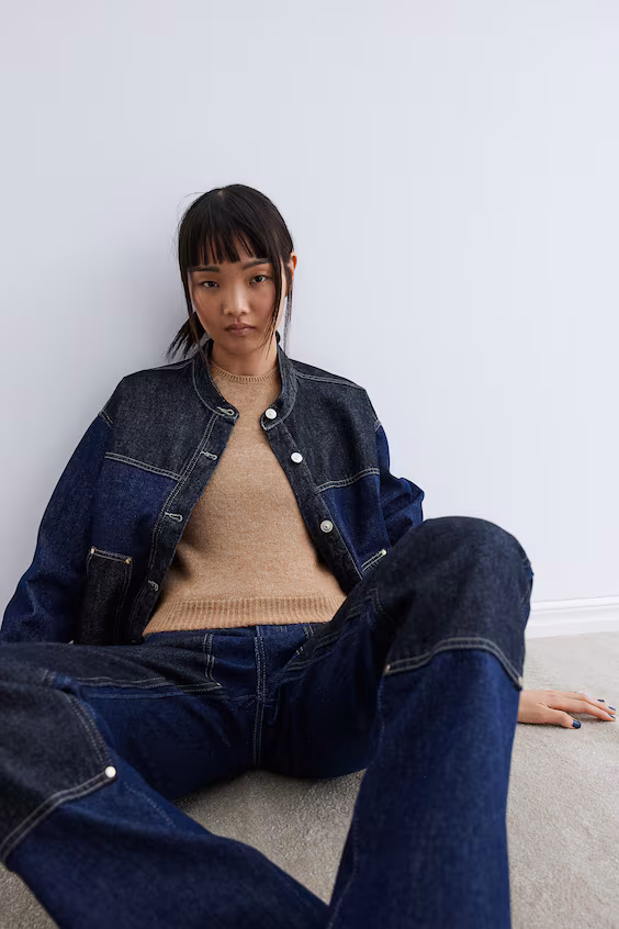 Футболка из тонкой вязаной ткани