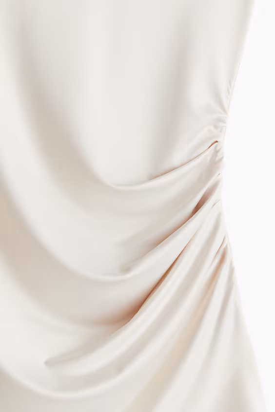 Кофта с драпировкой на одно плечо